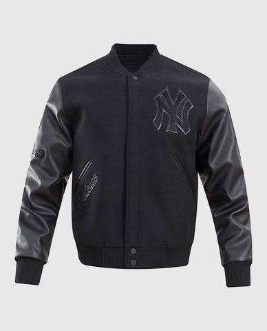 MLB New York Yankees Men's Black Varsity Jacket